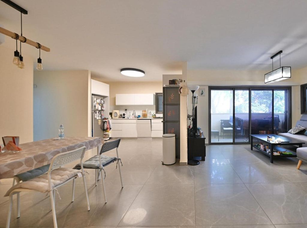 נורדאו 4, כפר סבא