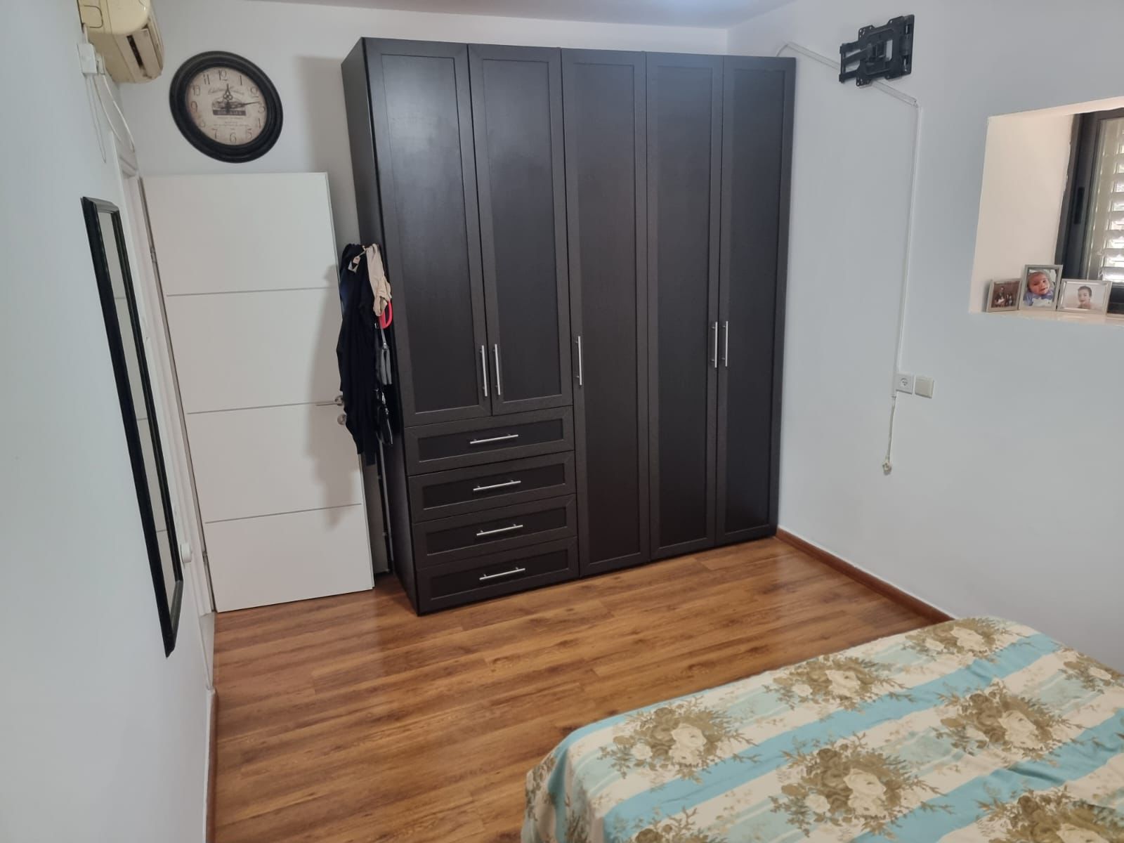 97c77b53-90fc-4ca1-9810-1dd30288b3ad